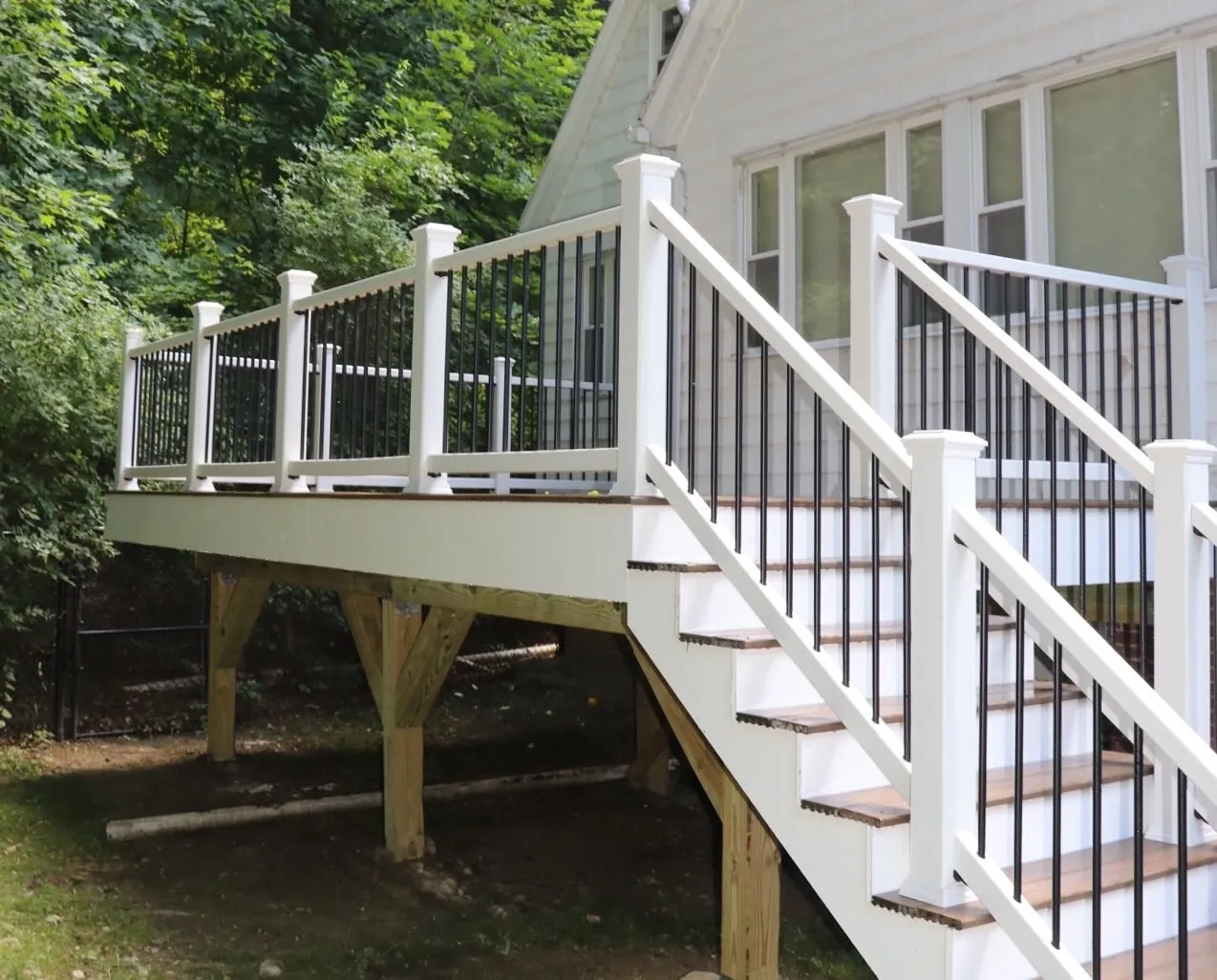 Completed Sustainable Decks project